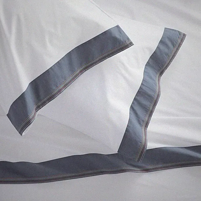 Crate & and Barrel MIRI BLUE QUEEN FLAT SHEET- New NWOT