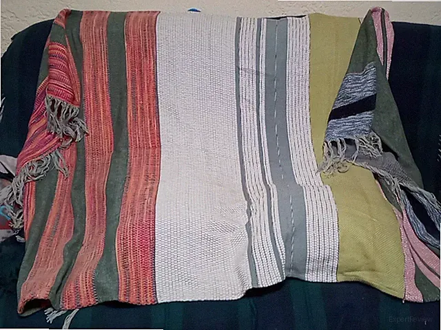 Crate and Barrel throw blanket carreno great condition multicolor tassels 40x70