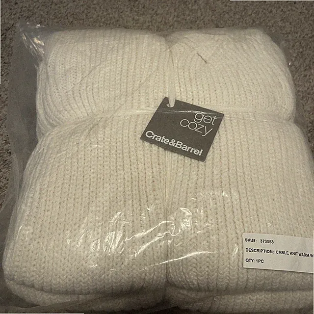 Crate And Barrel White Cable Knit Throw 55”x70” Blanket