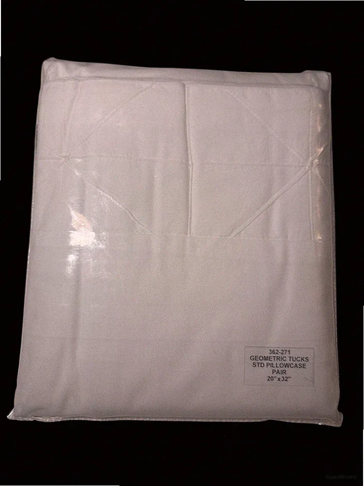 Crate & Barrel Bedding Geometric Tucks Standard Pillowcase Pair 20”x32”