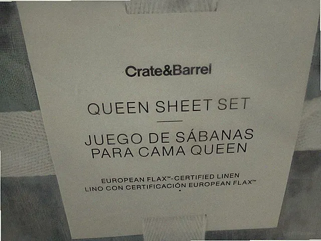 Crate & Barrel European Flax Linen Queen Sheet Set Mist Blue 96 x 105
