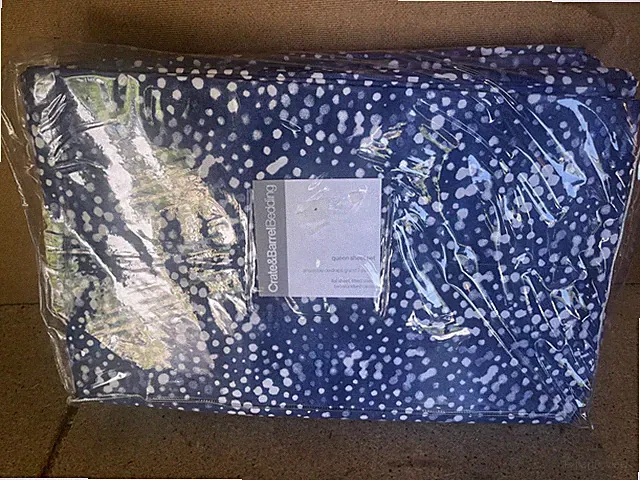 Crate & Barrel Queen Sheet Set Tallulah Blue Dot 310 Thread Count Cotton C07