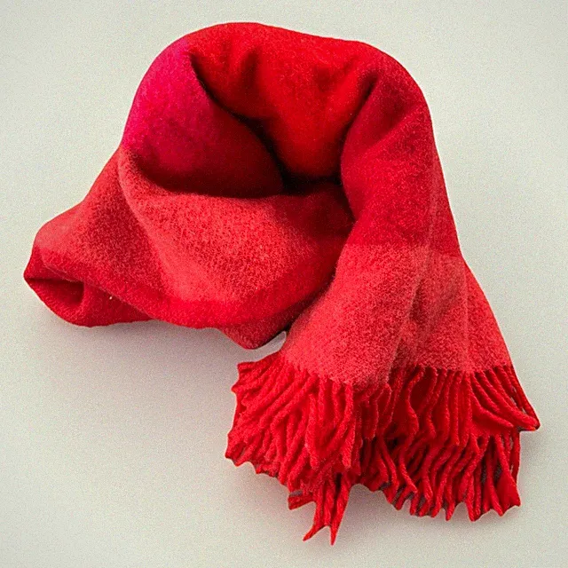 Crate & Barrel Red Plaid Wool Throw 100% New Zealand Wool Greece Fringe 50x60