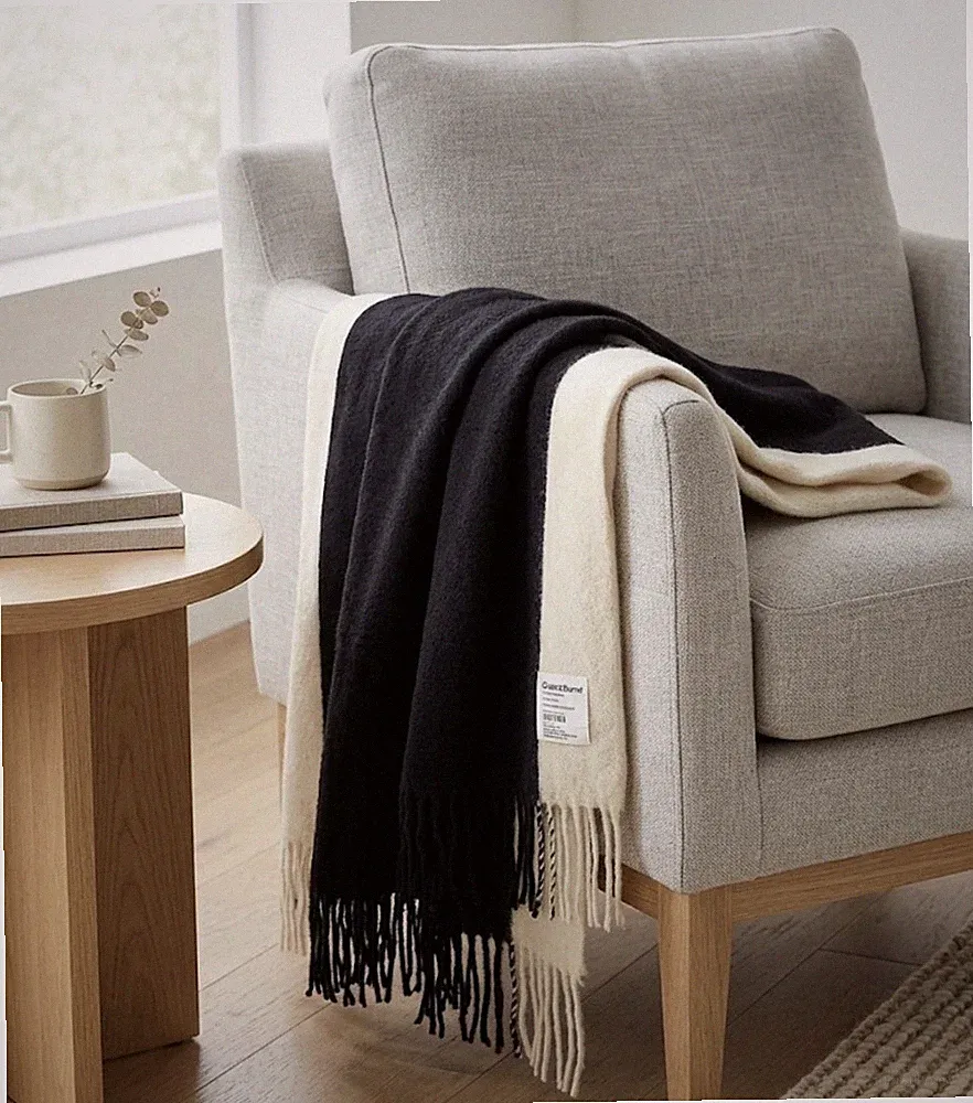 Crate & Barrel Tepi Throw Blanket - Black & Cream