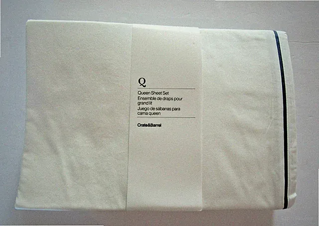 NWT Crate & Barrel White Haven Queen Blue Percale Sheet Set