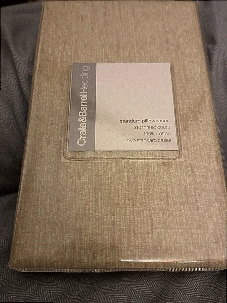 SET Crate & Barrel Kyoto Standard Pillowcases 100% Cotton 426-873 *NEW*