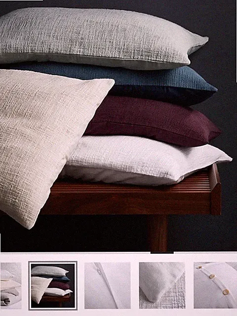 Set of 2 Crate & Barrel Lindstrom Blue Textured Pillow Shams King 20” x 36”
